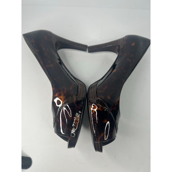 NWOT Stuart Weitzman Tortoise Shell Patent Leather Peep Toe Platform Pumps 9.5M - Picture 3 of 10
